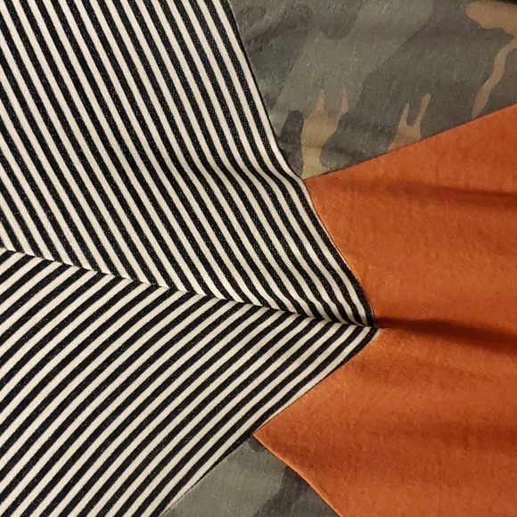 Camo patchwork long sleeve top. NWOT - Picture 2 of 6